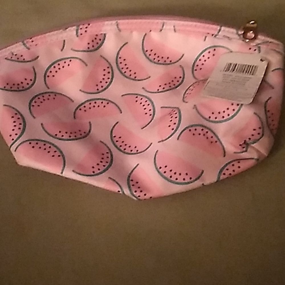 Basics Cosmetic Case 